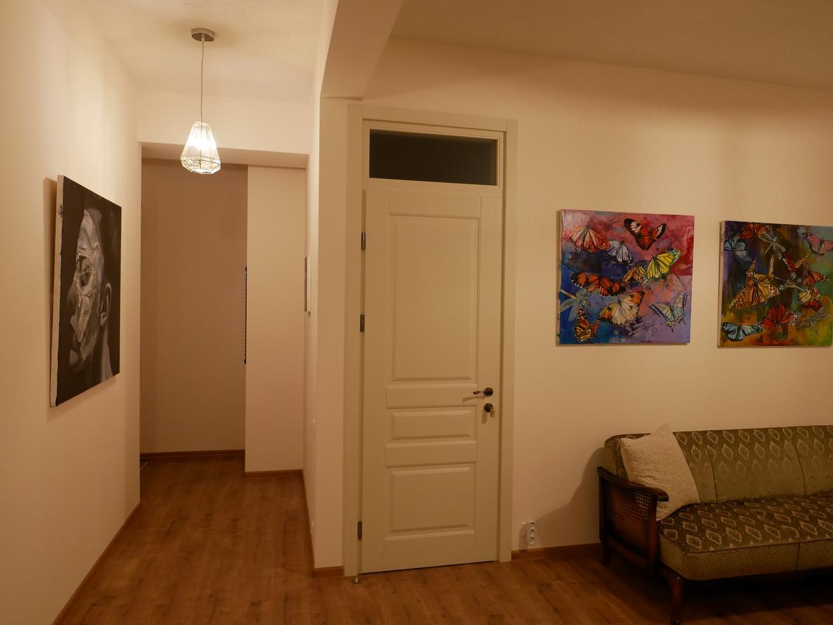 My Garden Hotel Tbilisi Bagian luar foto