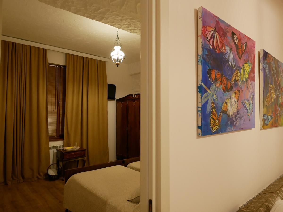 My Garden Hotel Tbilisi Bagian luar foto