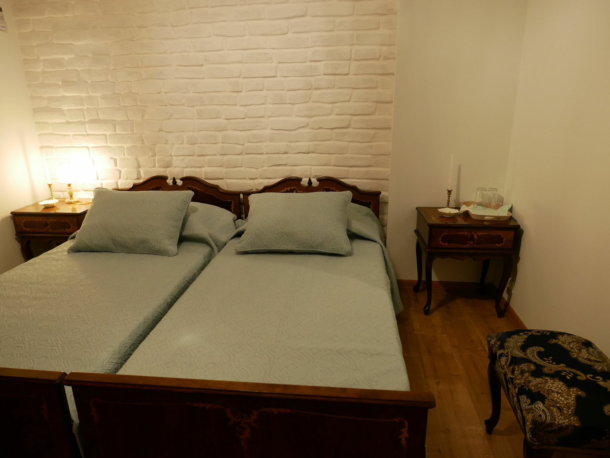 My Garden Hotel Tbilisi Bagian luar foto
