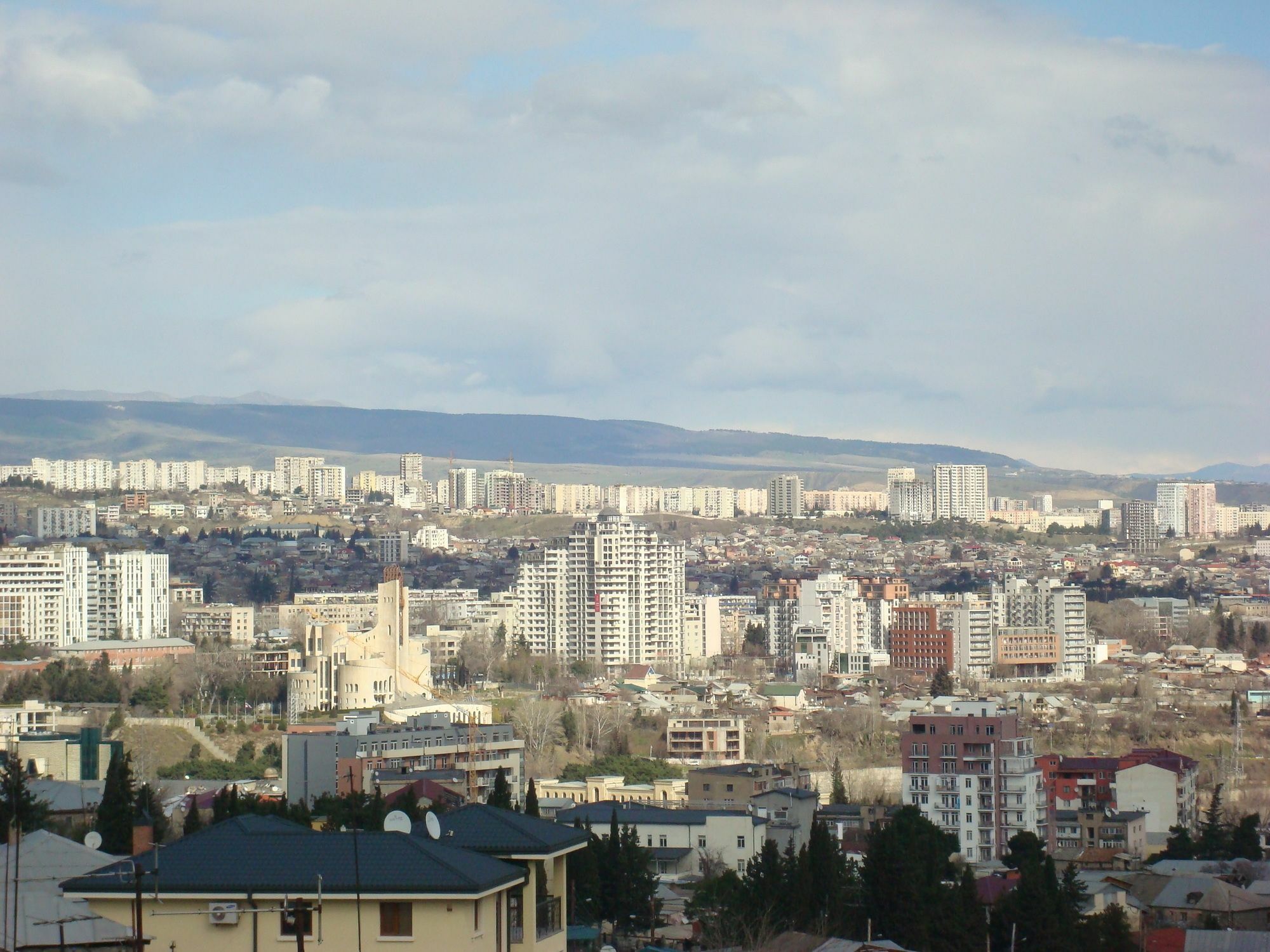 My Garden Hotel Tbilisi Bagian luar foto